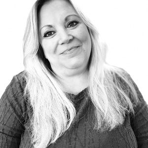 Meet your Posher, Maryjo